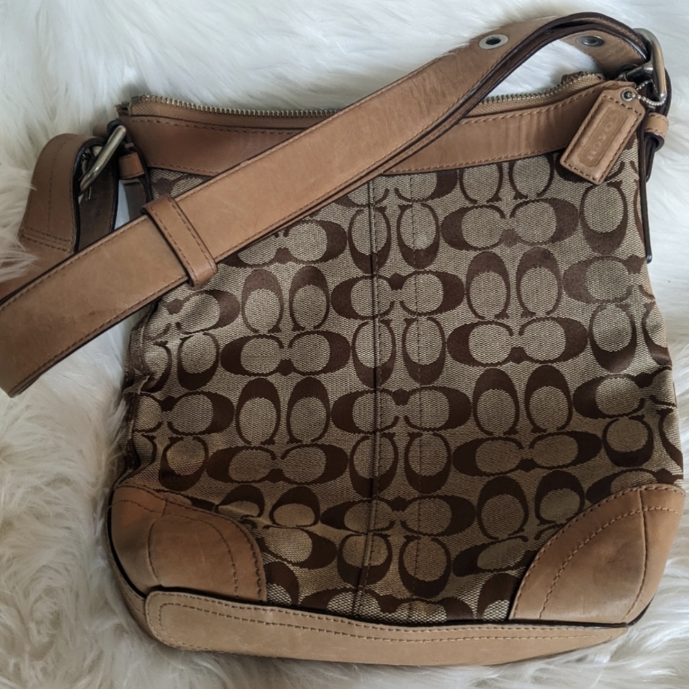 COACH Monogram Logo Handbag Purse 👜